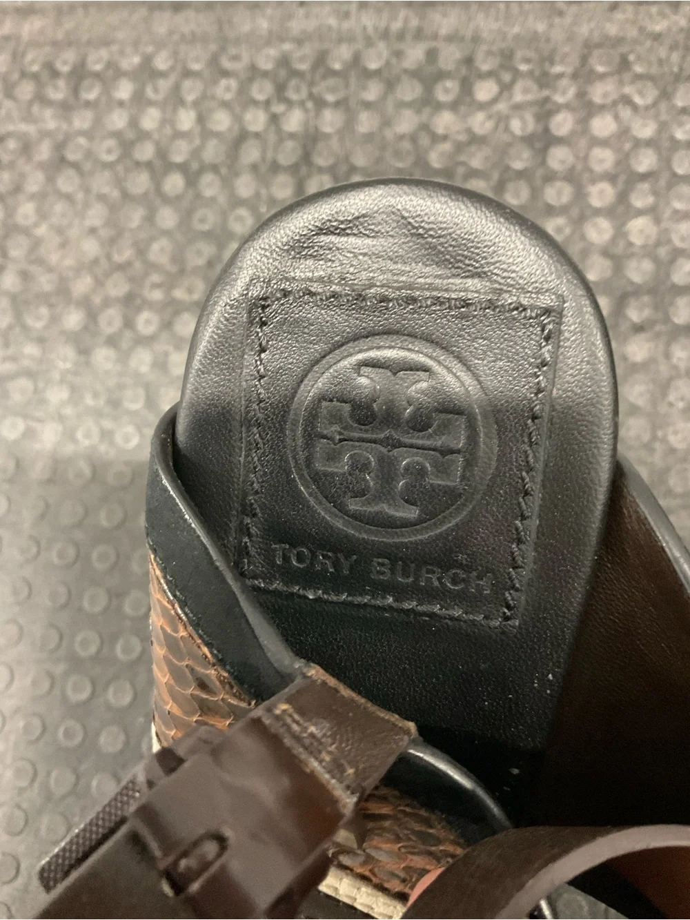 Tory Burch tory burch